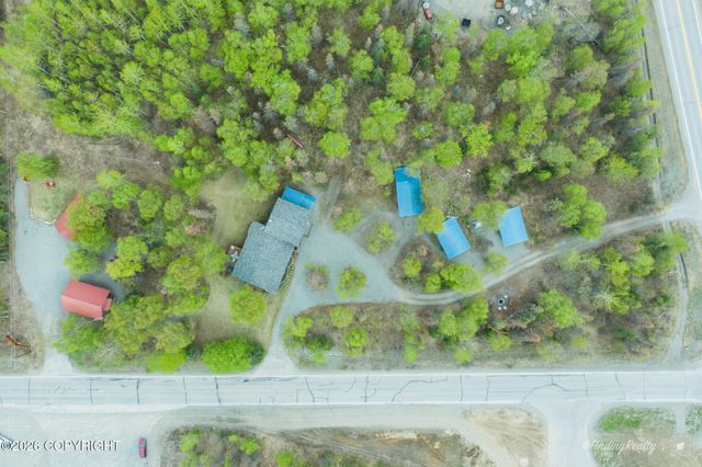 9000 N Palmer Fishhook Road, Palmer, AK 99645