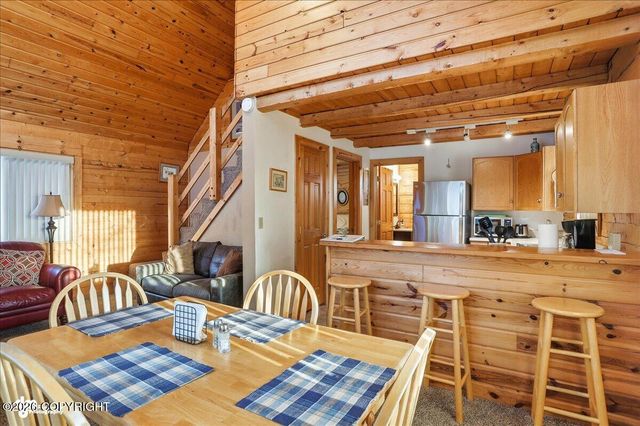 9000 N Palmer Fishhook Road, Palmer, AK 99645