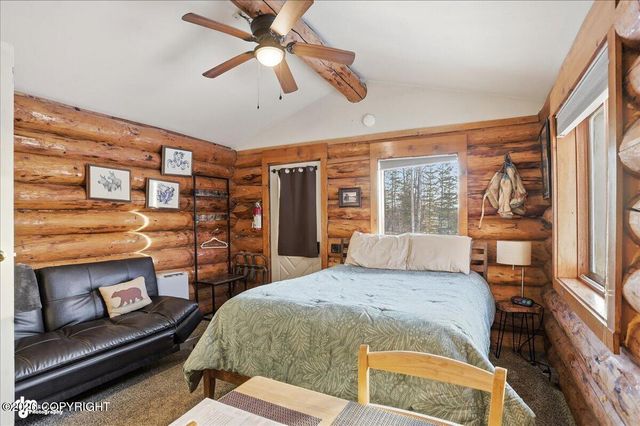 9000 N Palmer Fishhook Road, Palmer, AK 99645