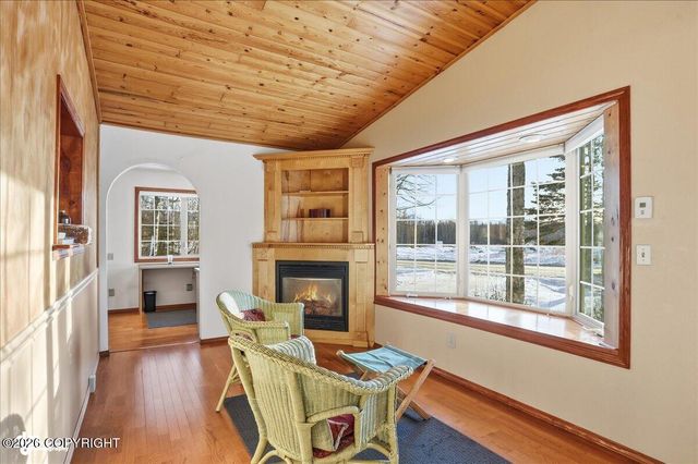 9000 N Palmer Fishhook Road, Palmer, AK 99645