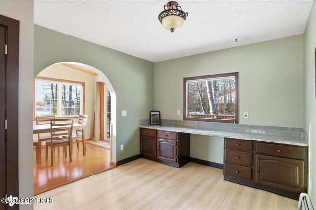 9000 N Palmer Fishhook Road, Palmer, AK 99645