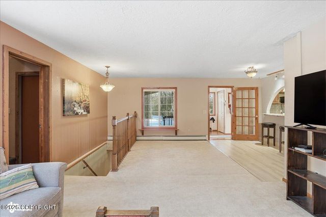 9000 N Palmer Fishhook Road, Palmer, AK 99645