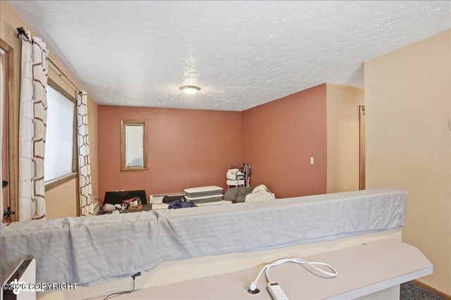 9000 N Palmer Fishhook Road, Palmer, AK 99645