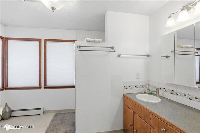 9000 N Palmer Fishhook Road, Palmer, AK 99645