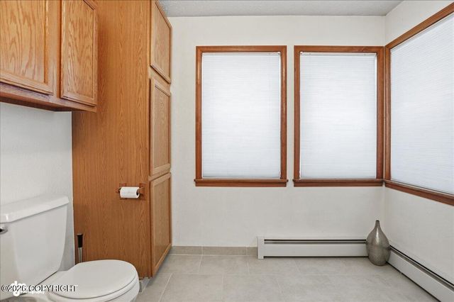 9000 N Palmer Fishhook Road, Palmer, AK 99645