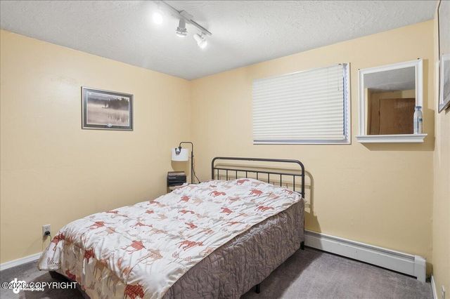 9000 N Palmer Fishhook Road, Palmer, AK 99645