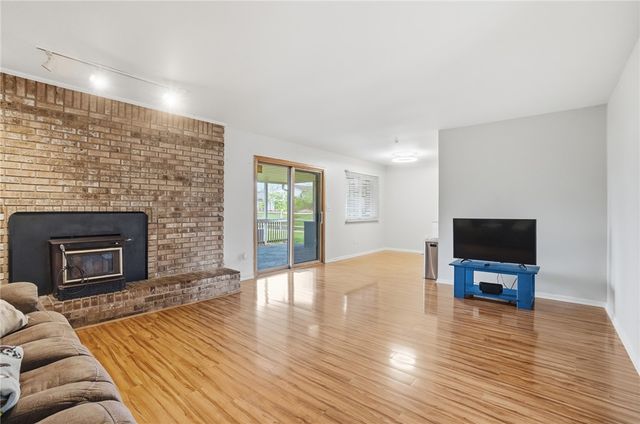 7521 Glenhurst Drive, Vandalia, OH 45414