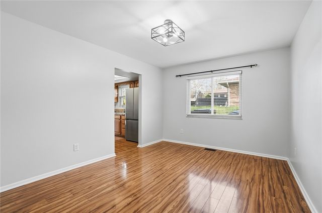 7521 Glenhurst Drive, Vandalia, OH 45414