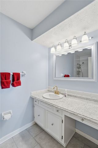 7521 Glenhurst Drive, Vandalia, OH 45414