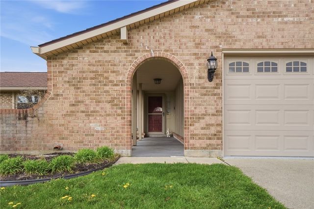 7521 Glenhurst Drive, Vandalia, OH 45414