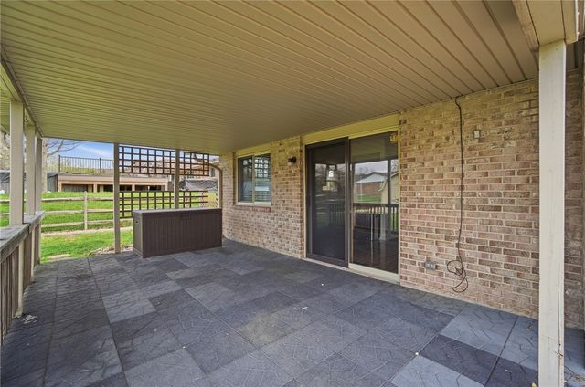 7521 Glenhurst Drive, Vandalia, OH 45414