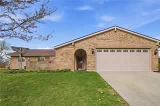 7521 Glenhurst Drive, Vandalia, OH 45414