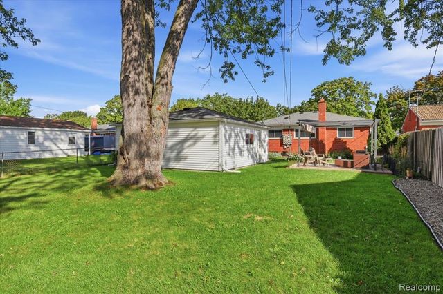 1618 Englewood Avenue, Royal Oak, MI 48073