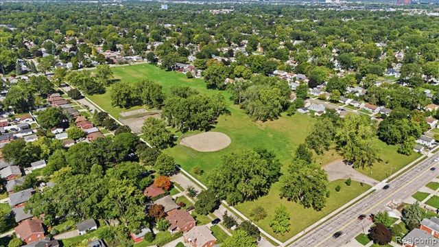 1618 Englewood Avenue, Royal Oak, MI 48073