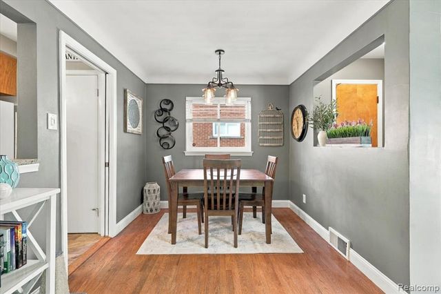 1618 Englewood Avenue, Royal Oak, MI 48073