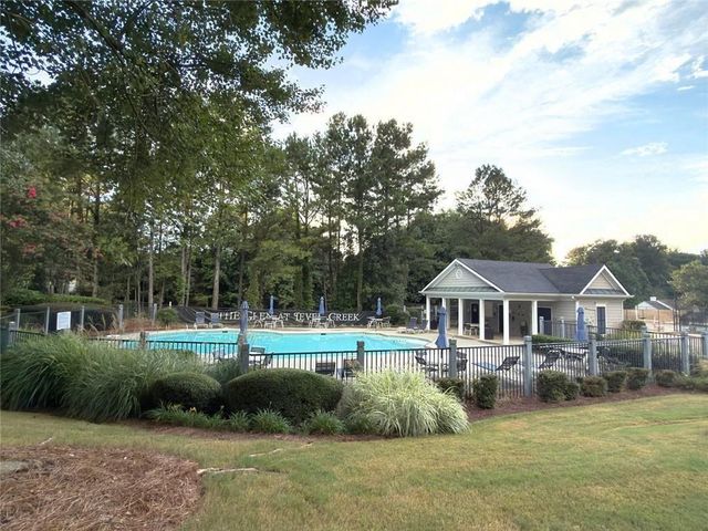 552 Glen Level Circle, Sugar Hill, GA 30518