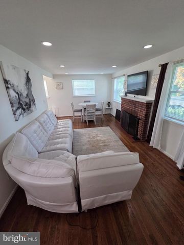 6607 HANSFORD ST, District Heights, MD 20747