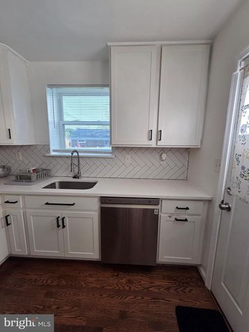 6607 HANSFORD ST, District Heights, MD 20747