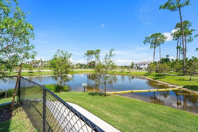 157 LAKESIDE LANDING Court, Royal Palm Beach, FL 33411