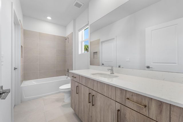 157 LAKESIDE LANDING Court, Royal Palm Beach, FL 33411