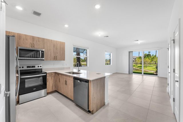 157 LAKESIDE LANDING Court, Royal Palm Beach, FL 33411