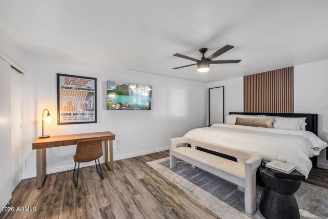 5977 E THOMAS Road, Scottsdale, AZ 85251