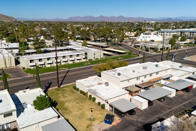 5977 E THOMAS Road, Scottsdale, AZ 85251