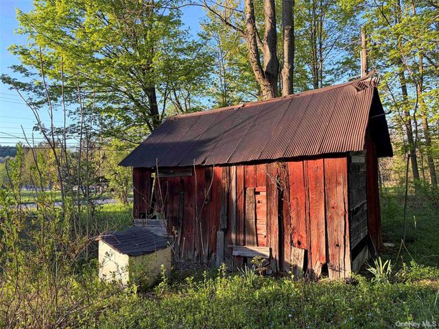 7077 Route 209, Kerhonkson, NY 12446