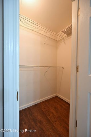 7804 Fern Gardens Way, Louisville, KY 40291