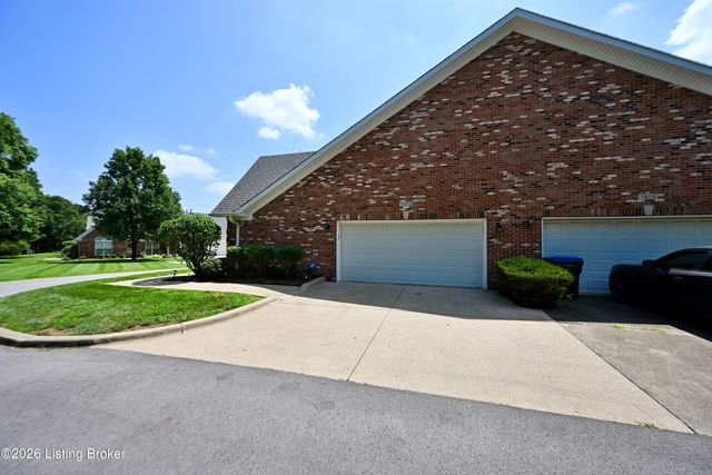 7804 Fern Gardens Way, Louisville, KY 40291