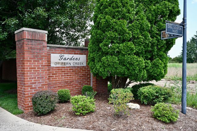 7804 Fern Gardens Way, Louisville, KY 40291