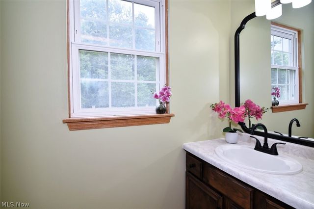 6967 Auburn Ridge Drive, Concord Twp, OH 44077