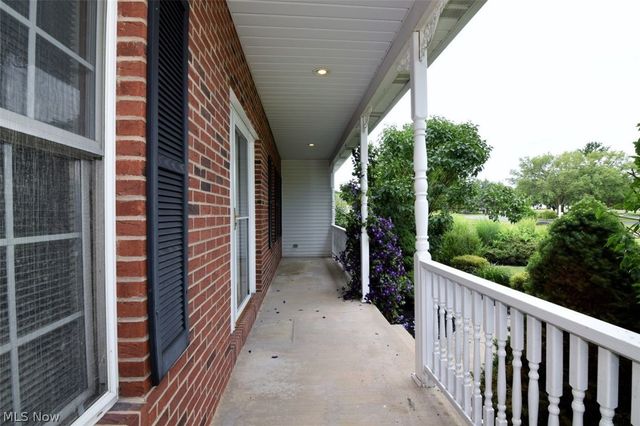 6967 Auburn Ridge Drive, Concord Twp, OH 44077