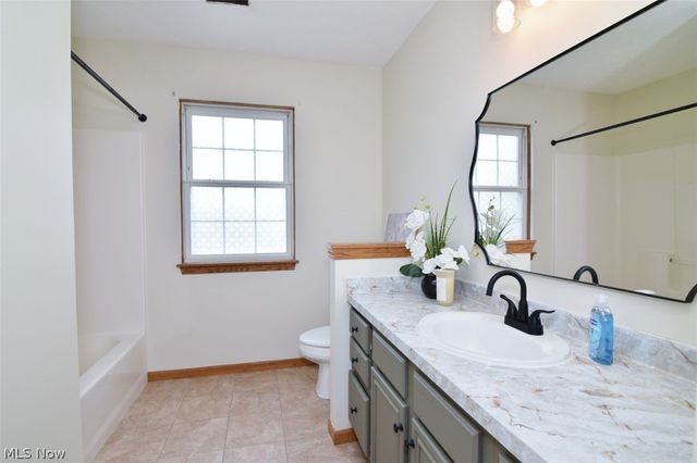 6967 Auburn Ridge Drive, Concord Twp, OH 44077