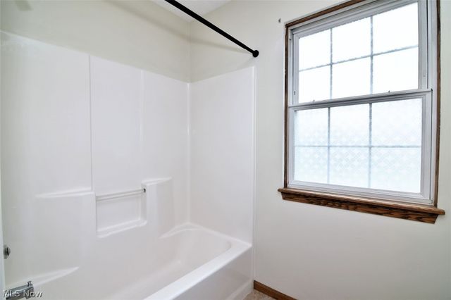 6967 Auburn Ridge Drive, Concord Twp, OH 44077