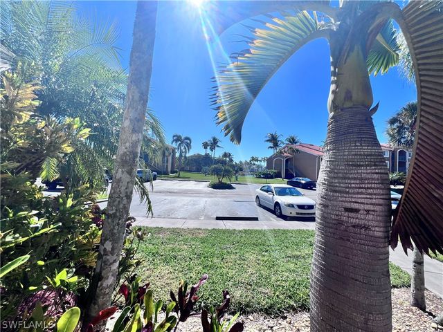 1240 Wildwood Lakes BLVD N 101, Naples, FL 34104