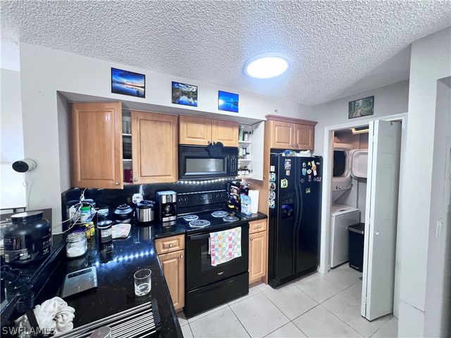 1240 Wildwood Lakes BLVD N 101, Naples, FL 34104