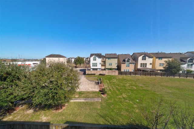 3117 Clearview Circle, Houston, TX 77025