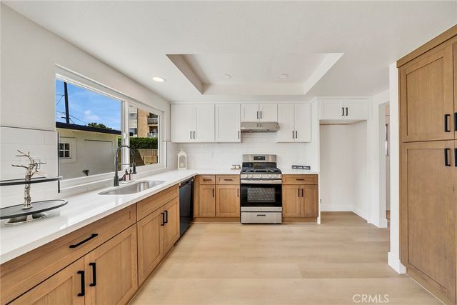 595 W 13th Street, San Pedro, CA 90731