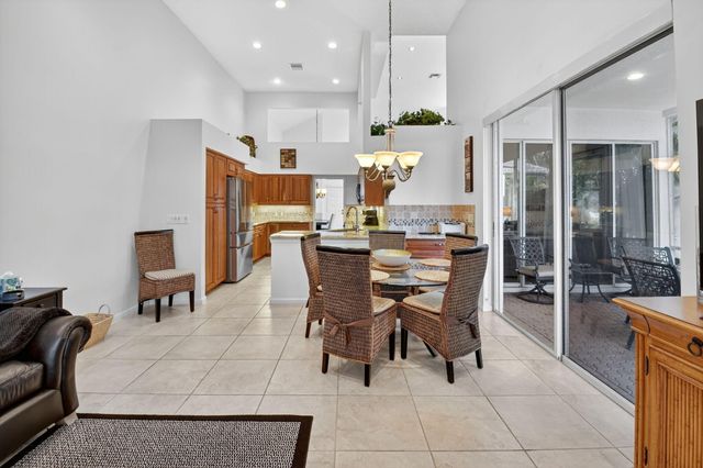 6657 NW 25th Way, Boca Raton, FL 33496