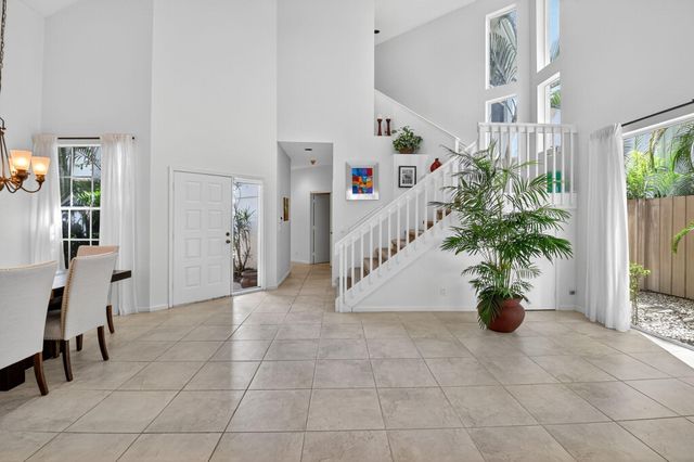 6657 NW 25th Way, Boca Raton, FL 33496