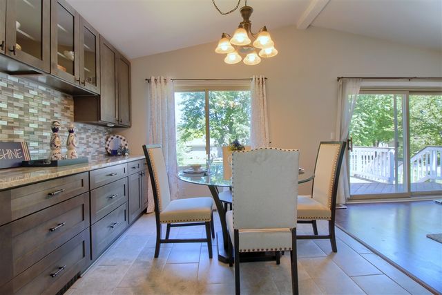 42608 Hanford Road, Canton, MI 48187