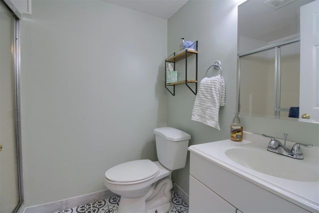 42608 Hanford Road, Canton, MI 48187