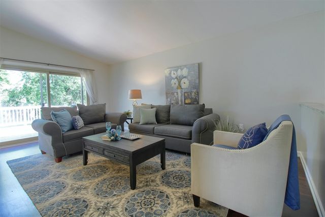 42608 Hanford Road, Canton, MI 48187