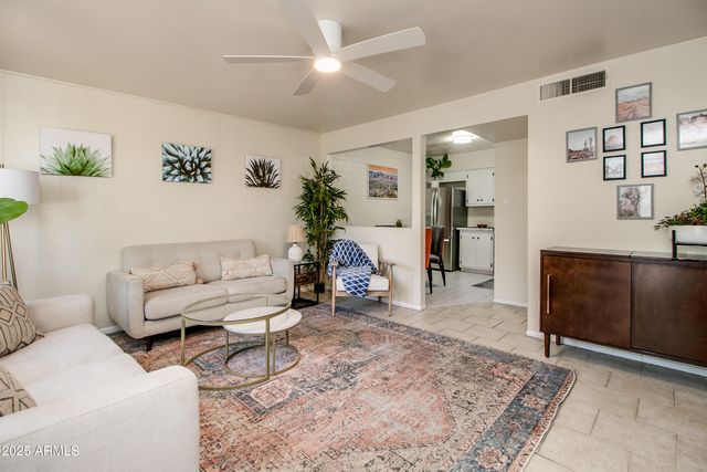 3511 E Montecito Avenue Apt 3, Phoenix, AZ 85018