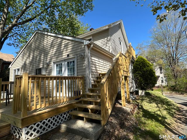 31 Burr Avenue, Middletown, CT 06457