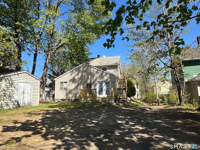 31 Burr Avenue, Middletown, CT 06457