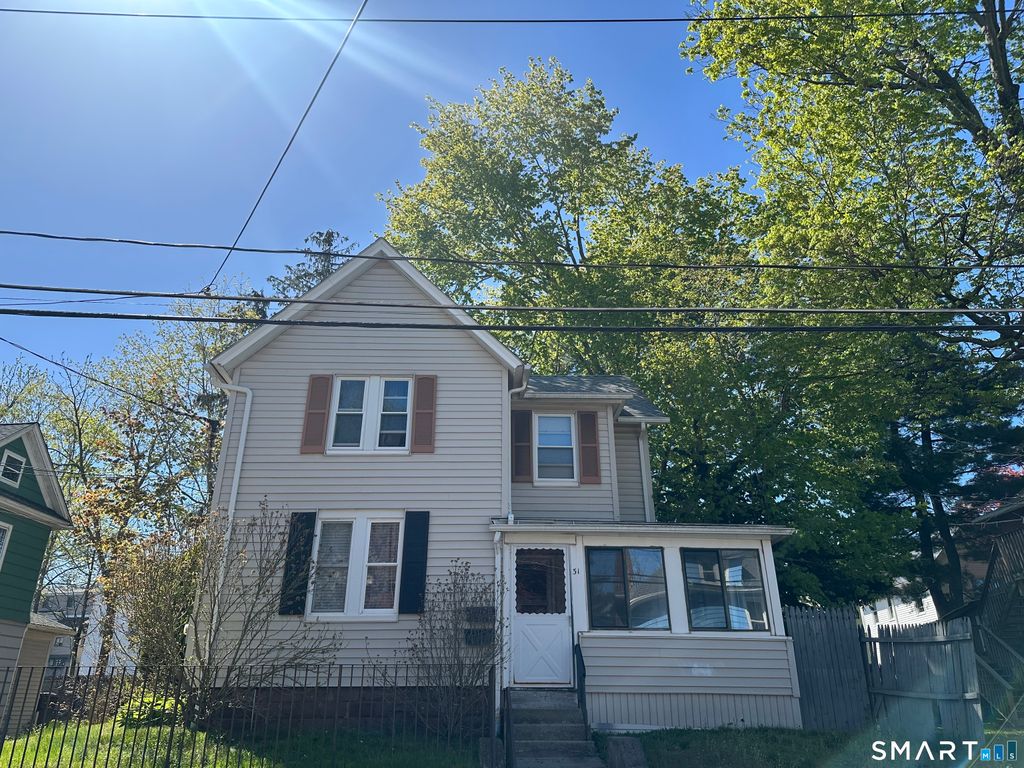 31 Burr Avenue, Middletown, CT 06457