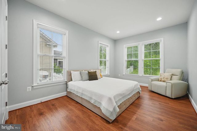41921 PADDOCK GATE PL, Ashburn, VA 20148