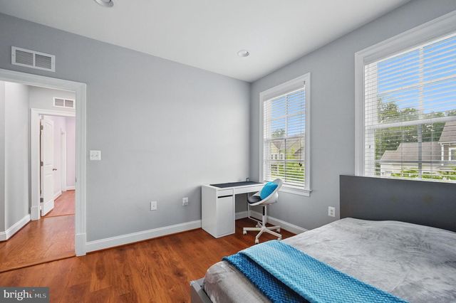 41921 PADDOCK GATE PL, Ashburn, VA 20148